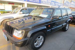 合肥包河區(qū)二手車選購指南 探訪寶匯車行，解讀二手吉普切諾基2700